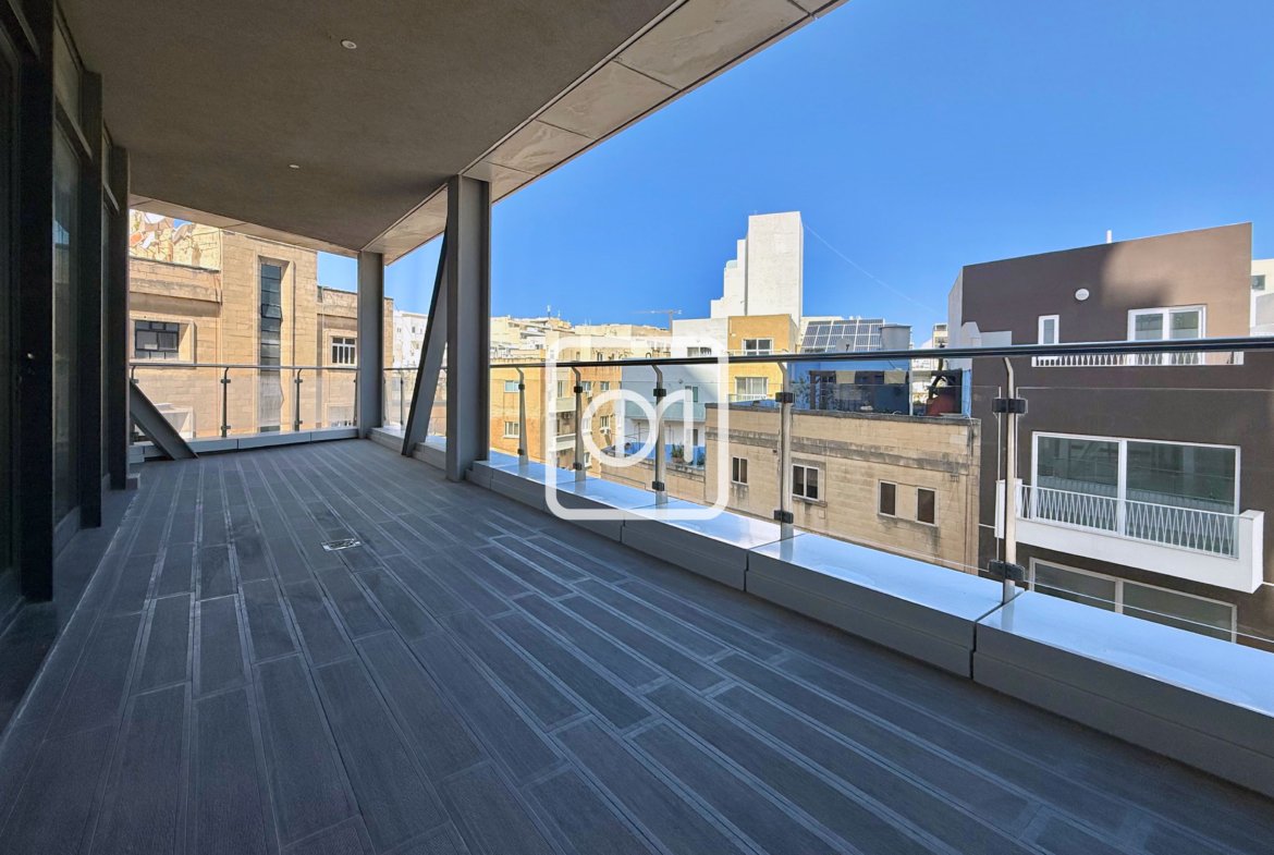 Office in prime location