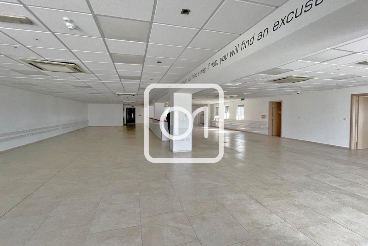 large office block for rent