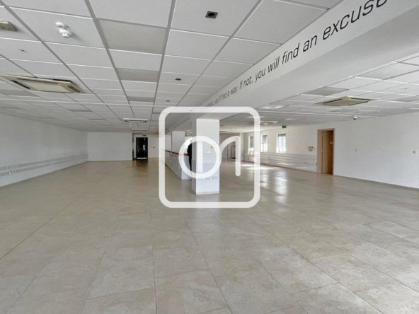 large office block for rent