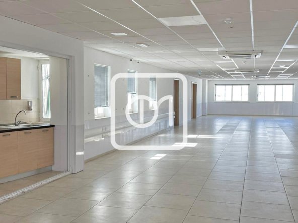 large office block for rent