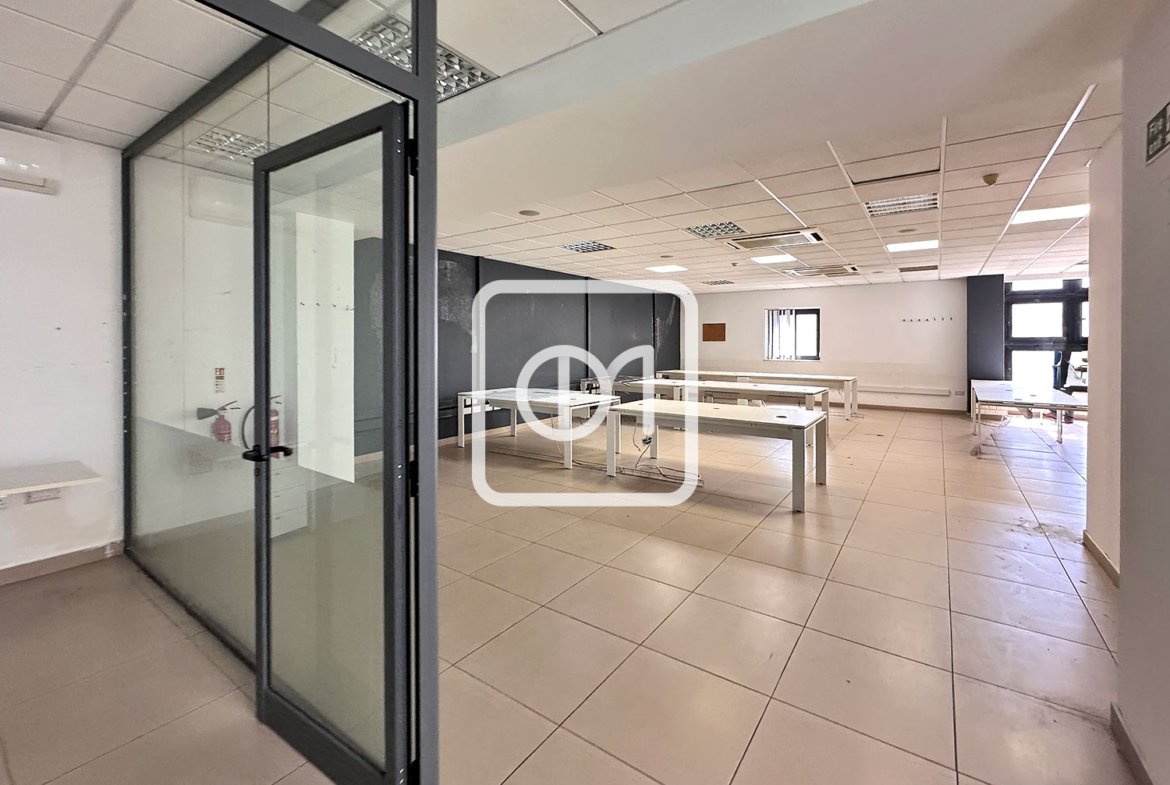 Large Office Space For Rent in Sliema