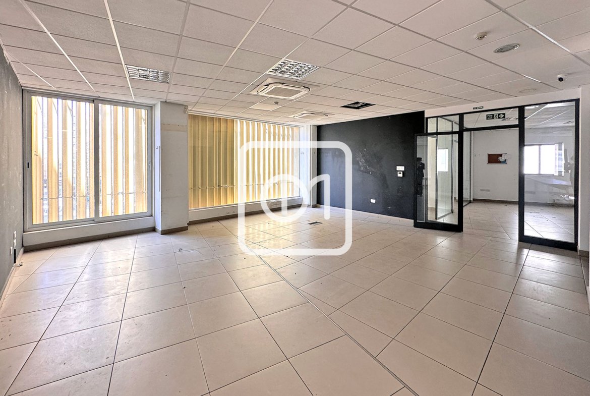 Large Office Space For Rent in Sliema