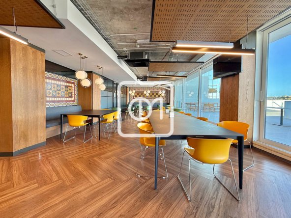 high quality office