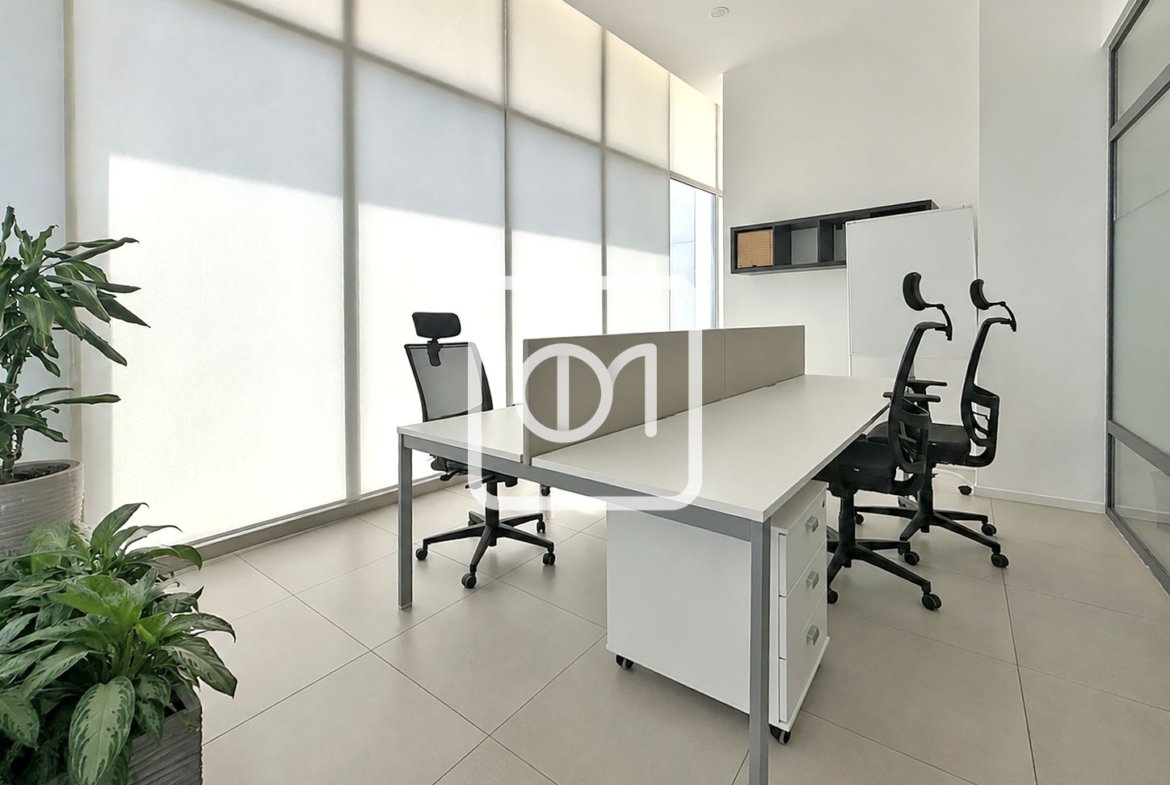 Furnished Seafront Office In Sliema