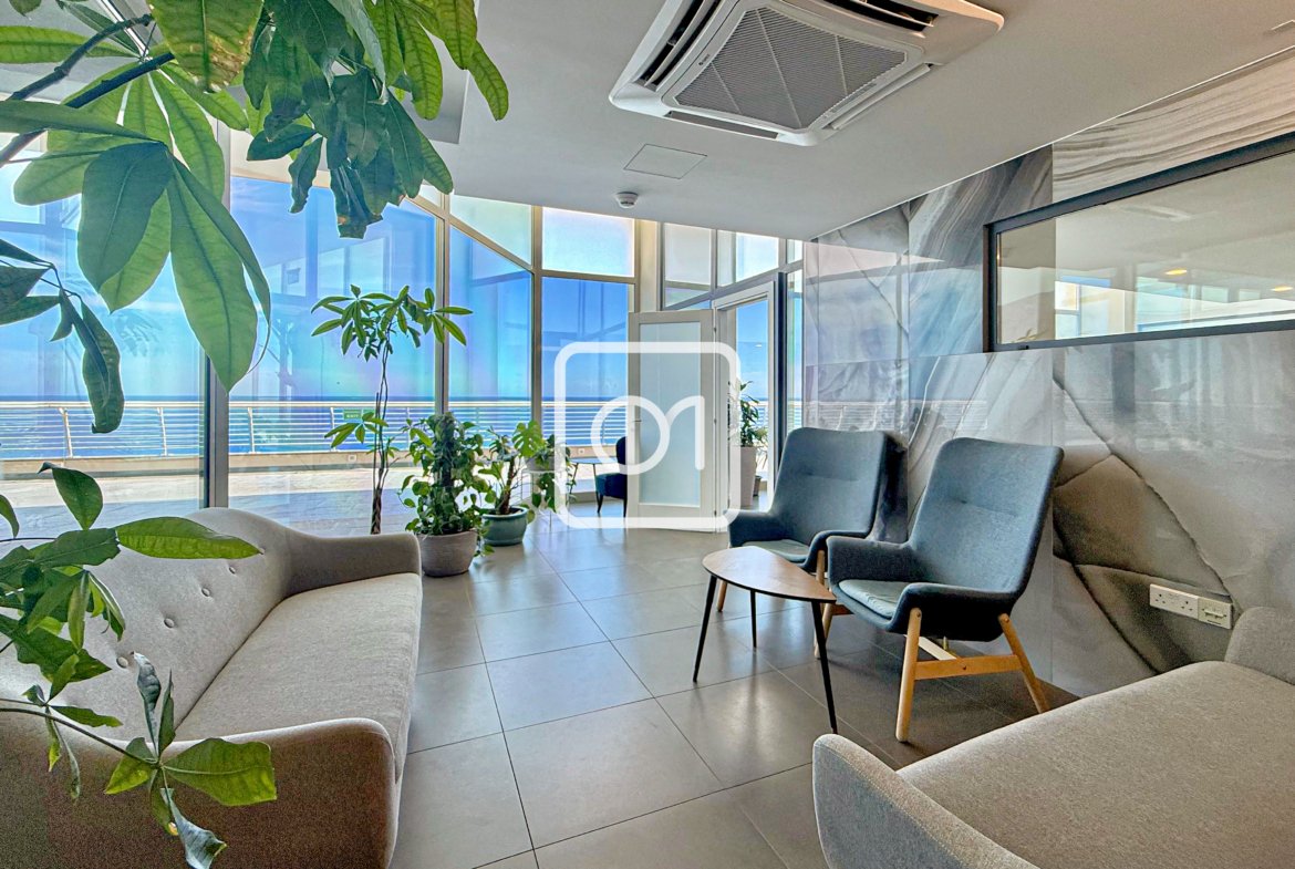 Furnished Seafront Office In Sliema