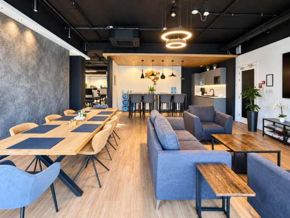 Furnished Office With Rooftop Terrace