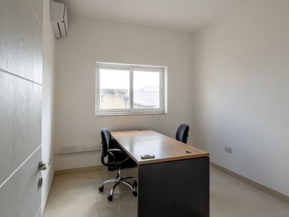 office for rent in Zebbug