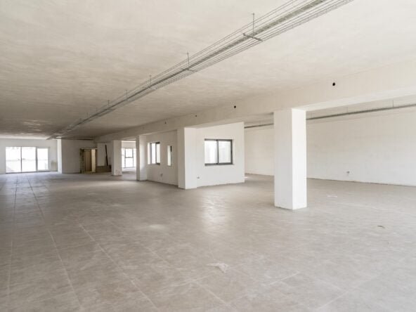 Cost-effective office for rent in Qormi