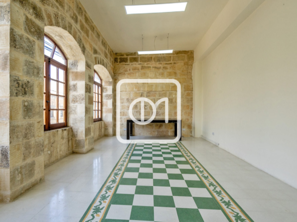 Office Building For Rent In Mosta